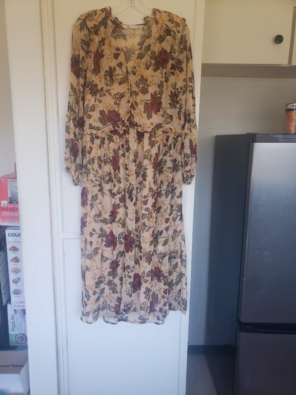 Zara Beige Dress with Brown, Maroon and Green Size Medium